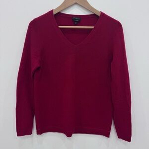 Talbots Cashmere Red Valentines Christmas V neck ladies top Sweater petite Sz M